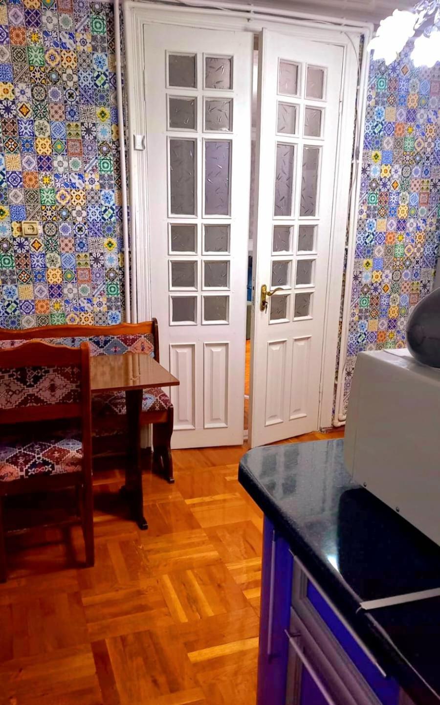 Central Apartment "Ameliya" Баку Екстериор снимка